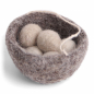 Preview: Osternest aus Filz - Eier im Nest in creme/natur hier online bestellen