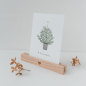 Preview: Weihnachtsgrüße Postkarte zum Versenden oder Dekorieren mit Weihnachtsbaum-Motiv von Eulenschnitt. Jetzt noch schnell hier im Shop bestellen